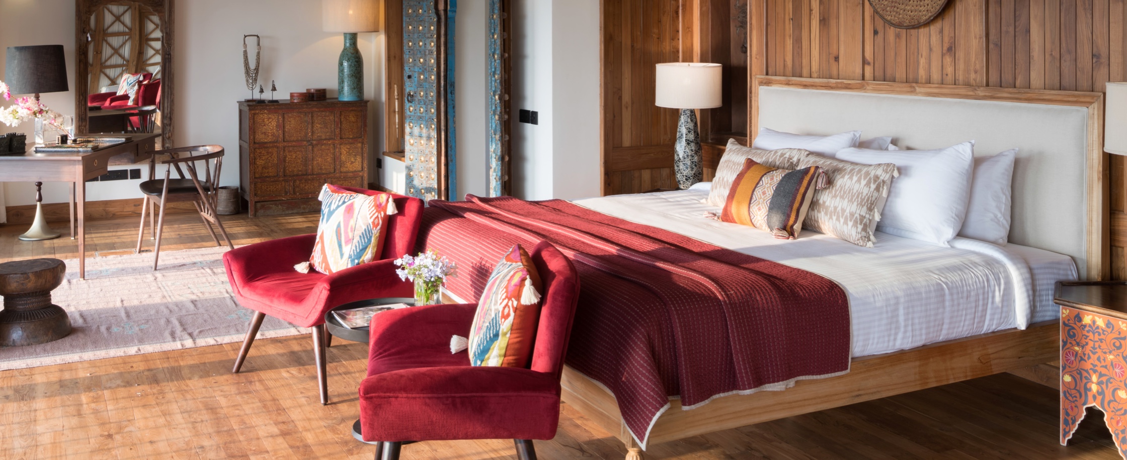 Panoramic- Master Suite